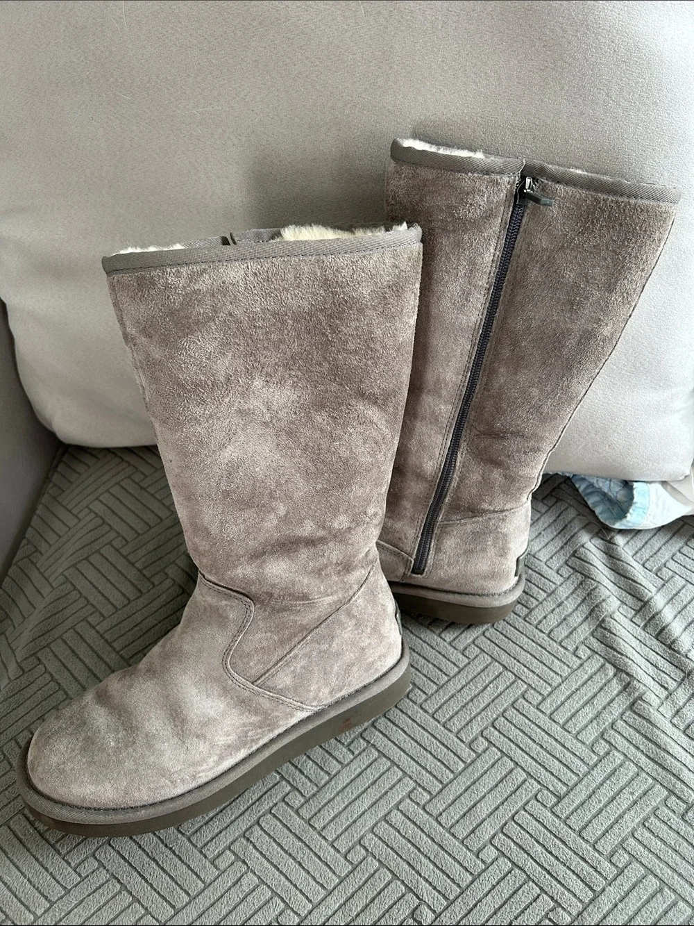UGG comfortable women